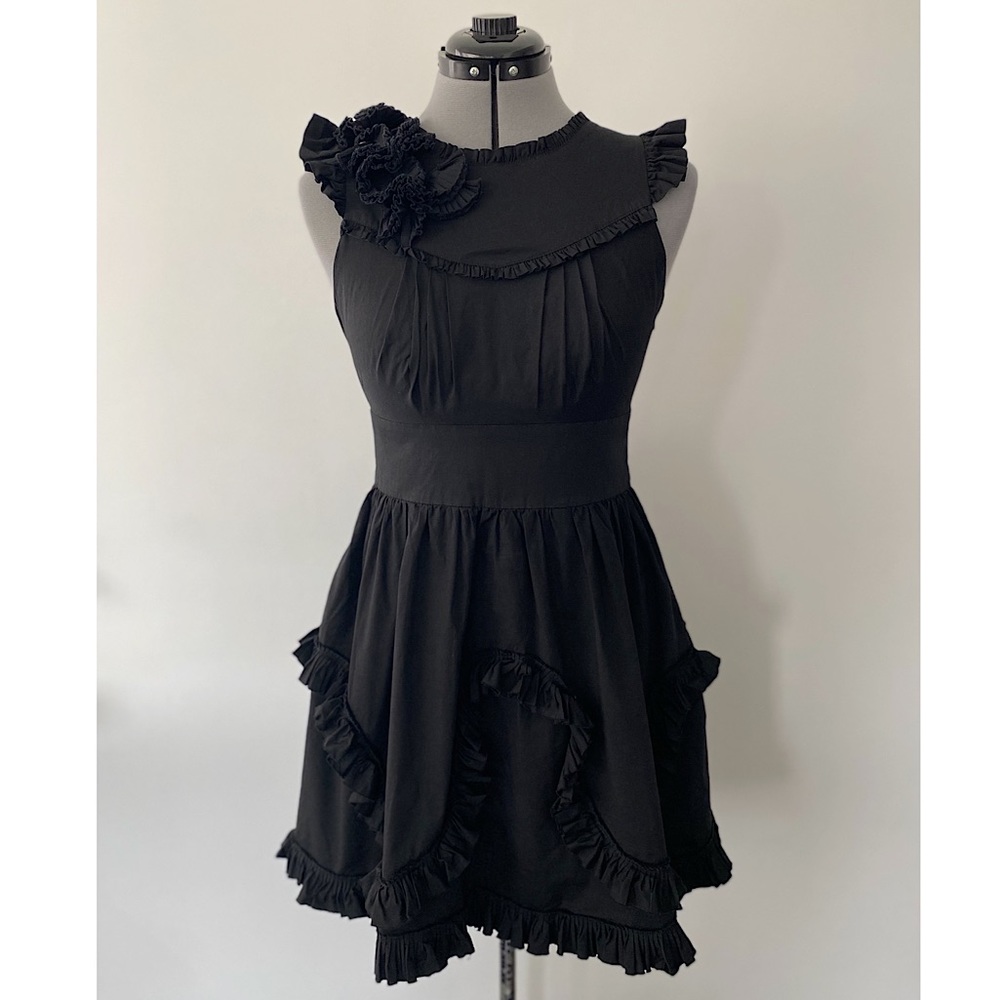 Forever 21 Couture by Twelve - black ruffle dress - fit and flare - size Medium